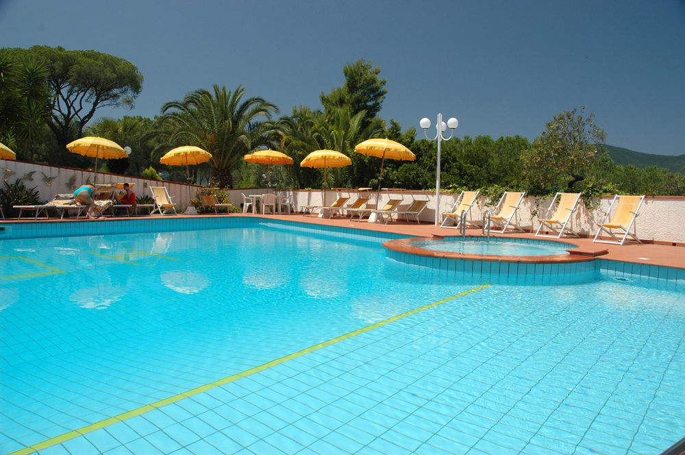 Capo Di Stella Hotel